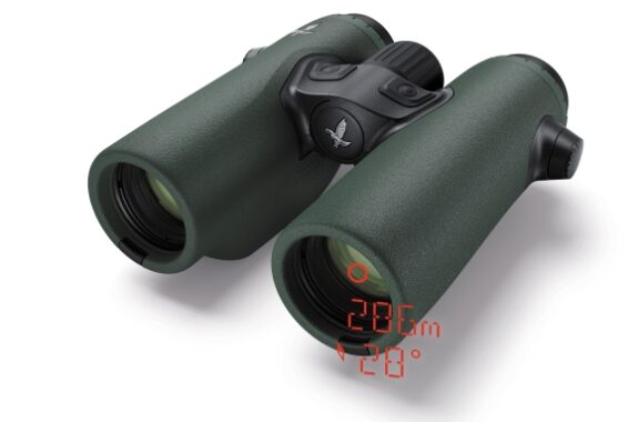 EL RANGE 8×32｜双眼鏡 | スワロフスキーオプティック 